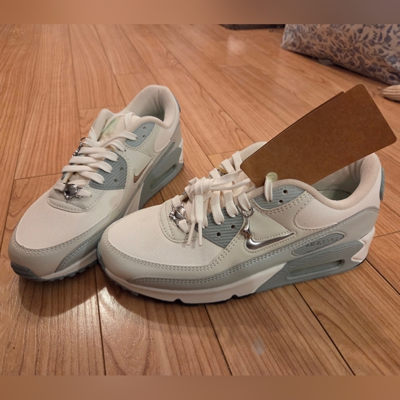 NWT Nike Air Max 90 SE Molten Metal size 9.5 - Picture 5 of 6